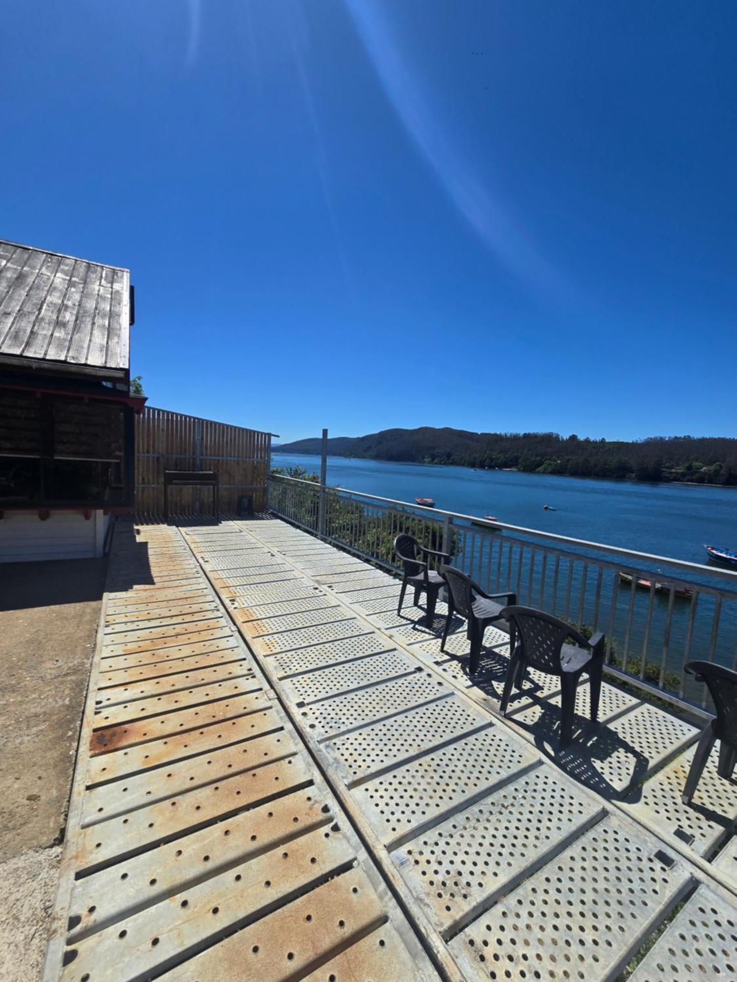 Con Hermosa Vista Al Rio, Niebla Casa de férias Valdivia